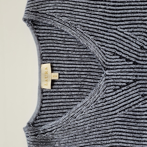 Laura Knit Sweater Top 3/4 Sleeves NWOT - Picture 7 of 10